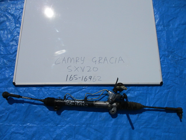 Used Toyota Gracia STEERING LINKAGE AND TIE ROD END